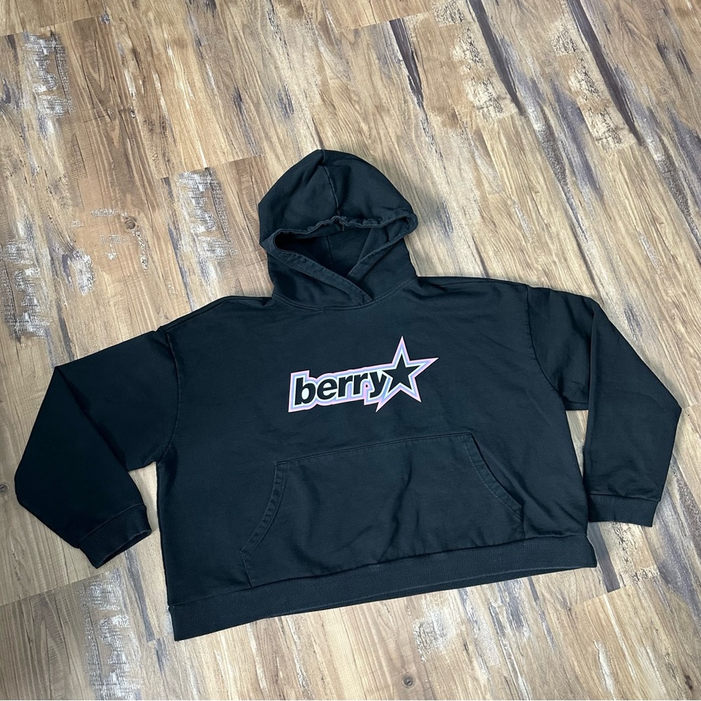 GV Gallery R-berry Hoodie